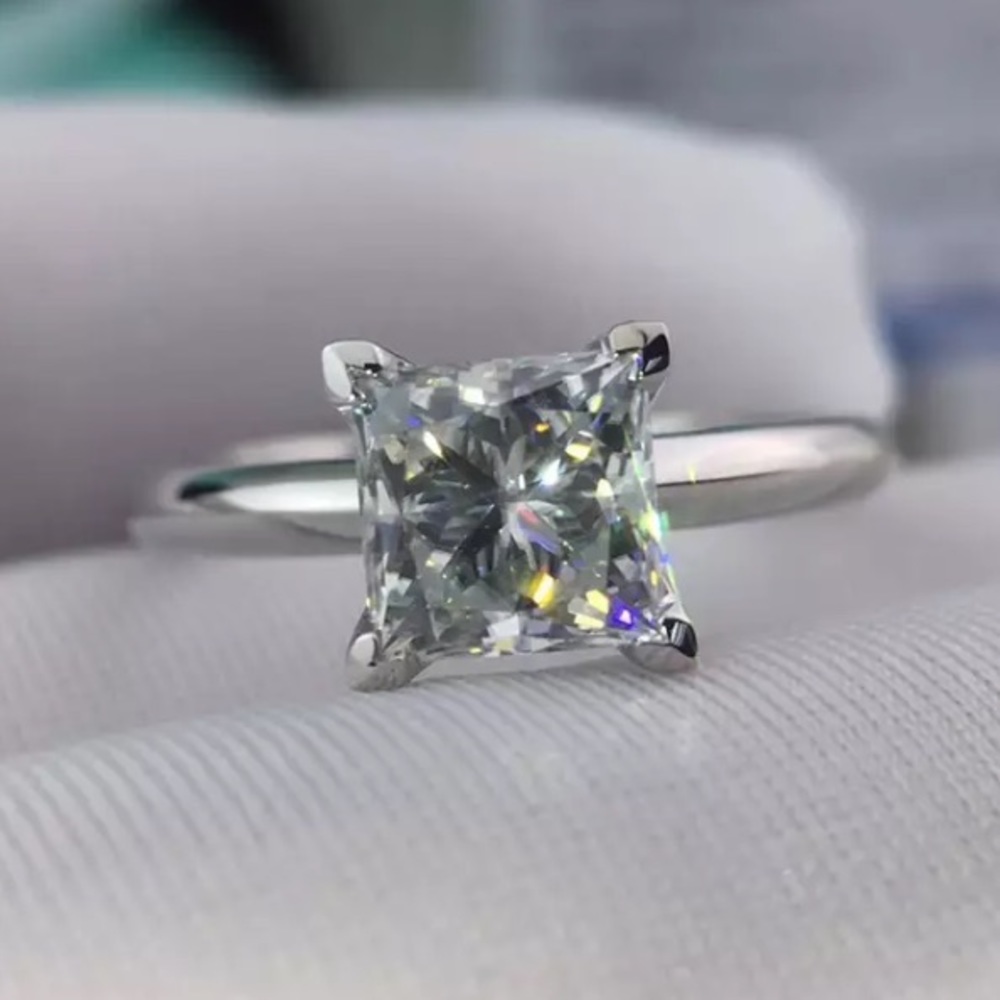 2 CT princess cut engagement  sterling silver ring